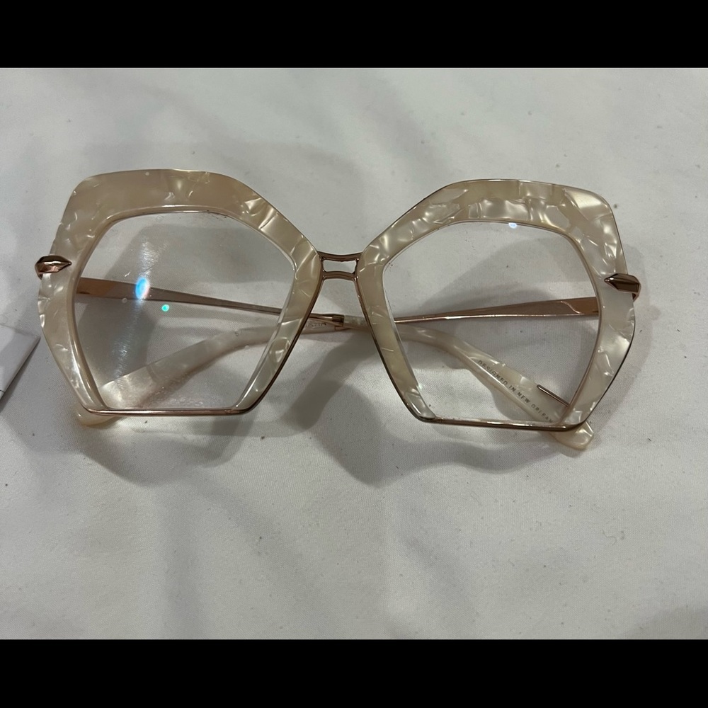 Krewe prescribed frames